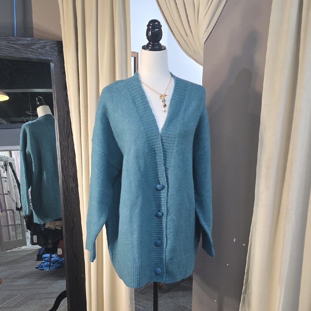 Elegant Teal Button-Up Cardigan
